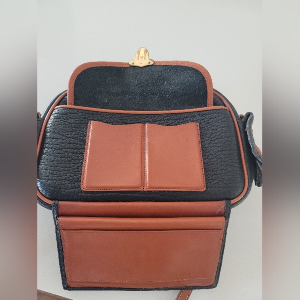 Dooney & Bourke Vintage Crossbody Bag - Picture 4 of 15